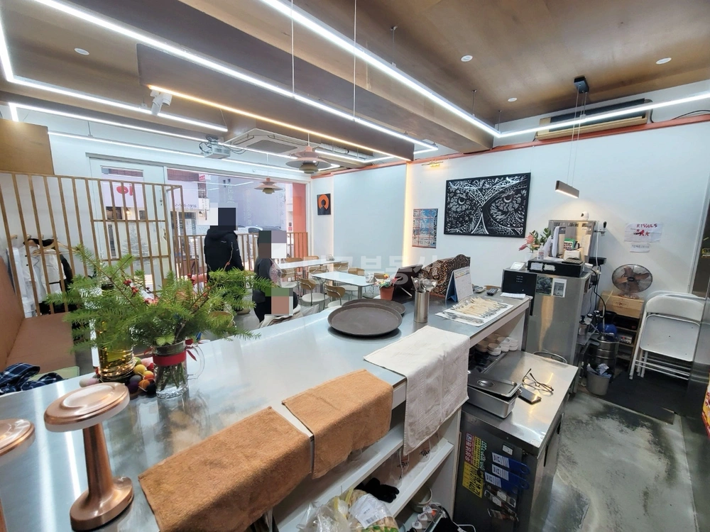 서울특별시 서초구 잠원동 상가 사진 1