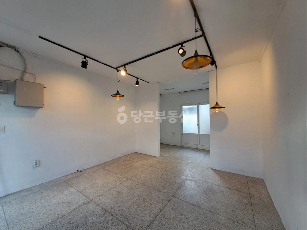 제주특별자치도 제주시 용담2동 상가 사진 1