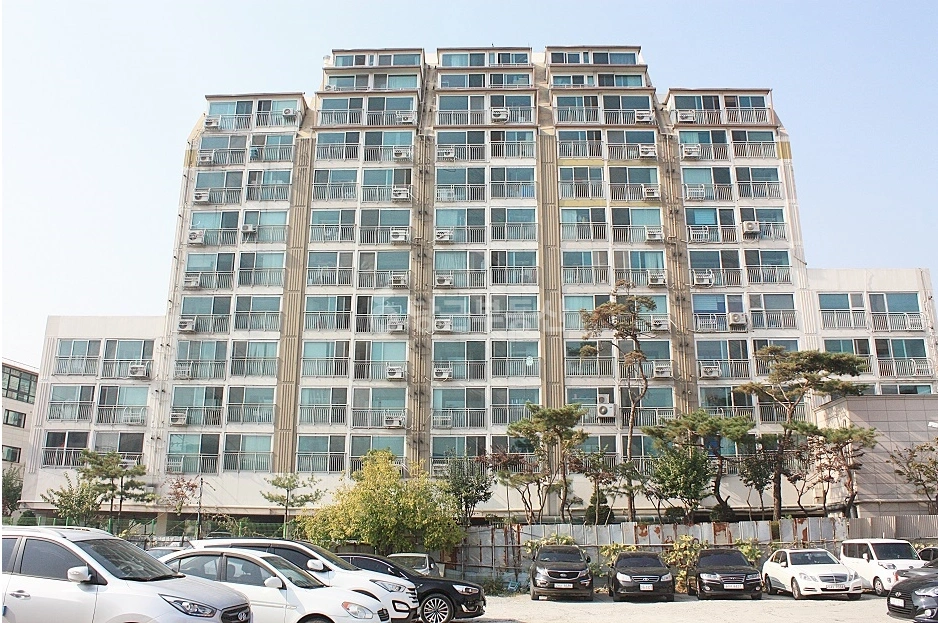 경기도 성남시 중원구 성남동 아파트 사진 1
