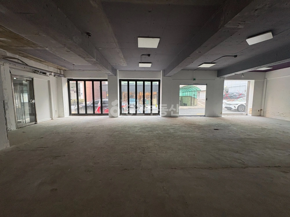서울특별시 강남구 역삼동 상가 사진 1