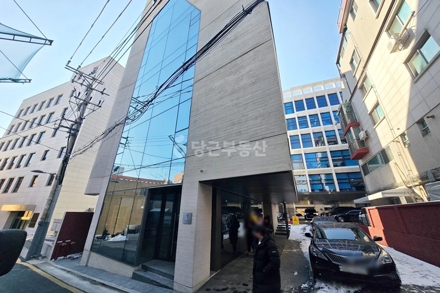 서울특별시 강남구 논현동 사무실 사진 1