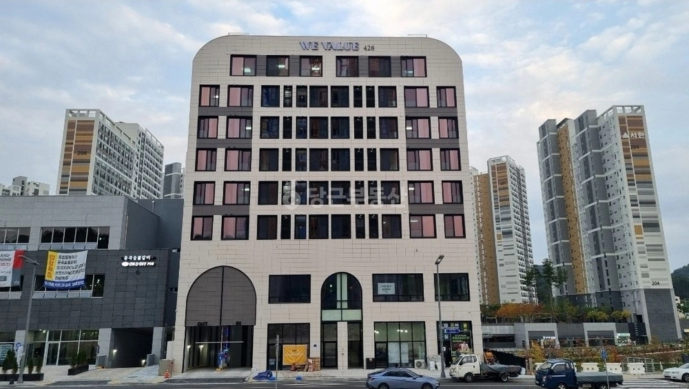 대전광역시 유성구 구룡동 상가 사진 1