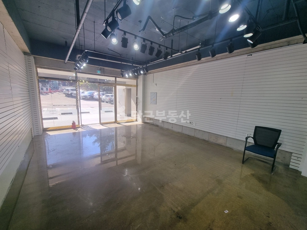 제주특별자치도 제주시 노형동 상가 사진 1