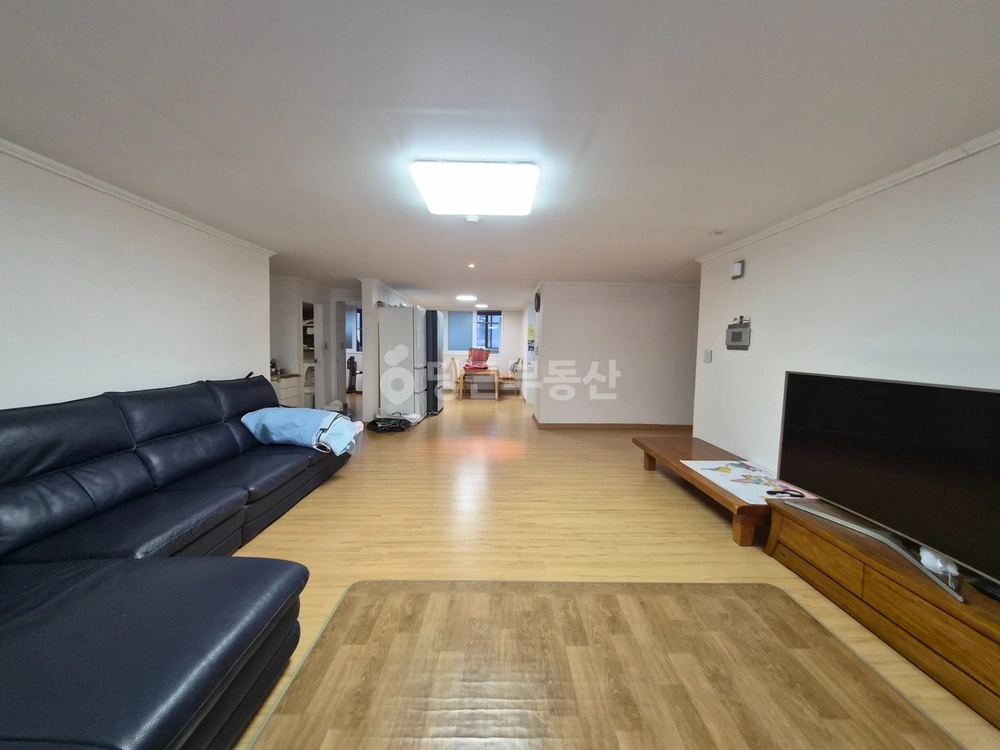 제주특별자치도 제주시 용담삼동 아파트 사진 1