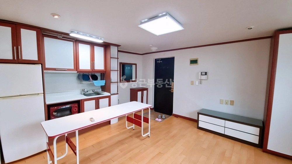 서울특별시 강남구 역삼동 원룸 사진 1