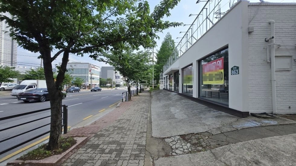 경기도 고양시 일산서구 덕이동 상가 사진 1