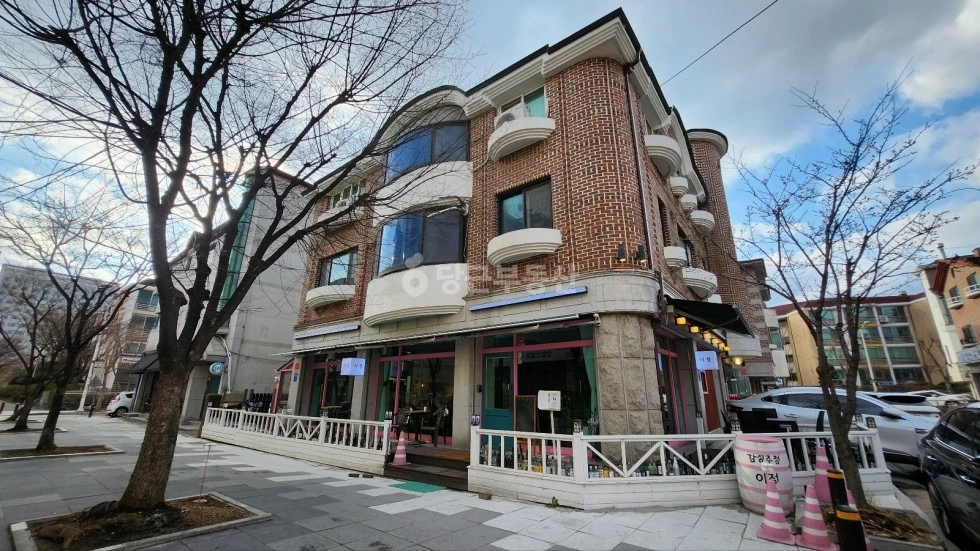 경기도 고양시 일산동구 정발산동 상가 사진 1