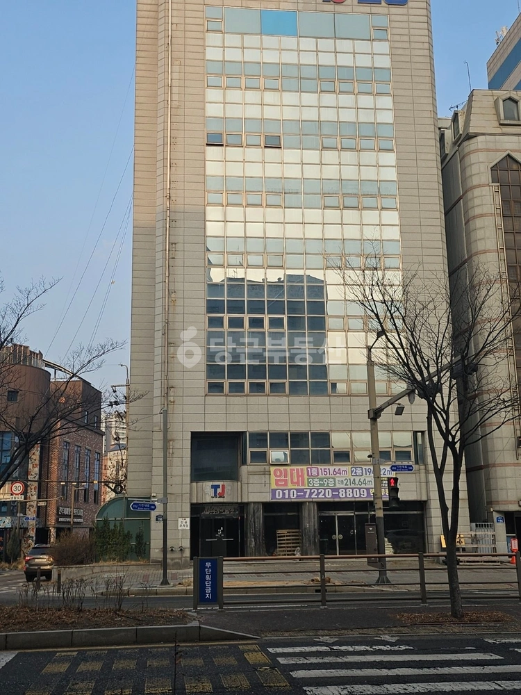 전북특별자치도 전주시 완산구 서노송동 건물 사진 1