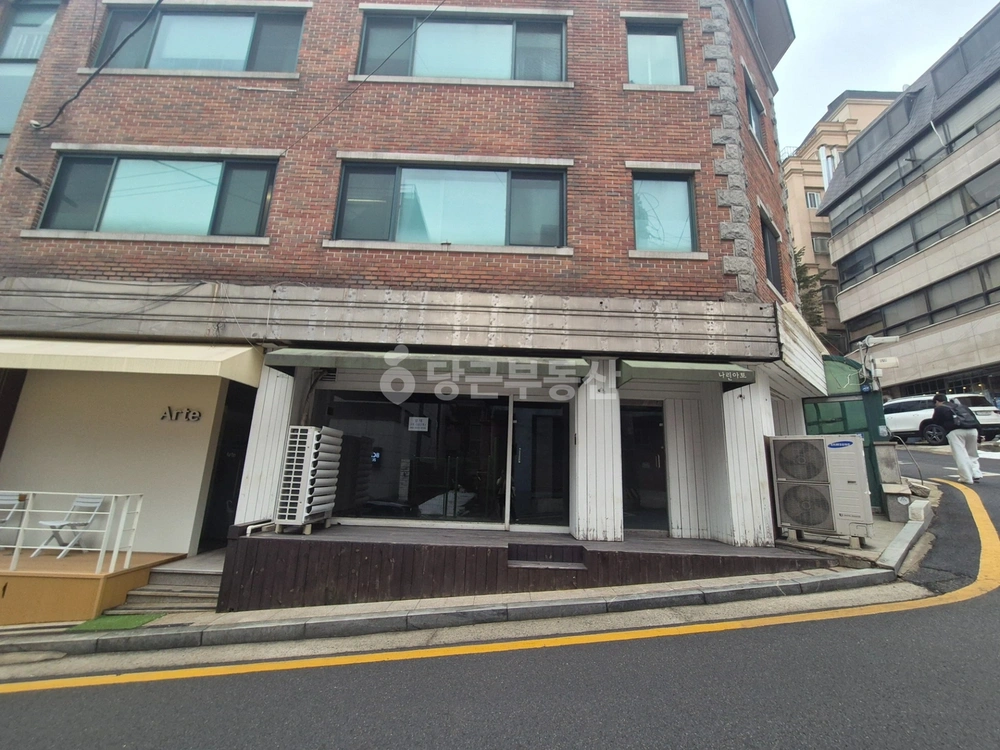 서울특별시 강남구 논현동 상가 사진 1