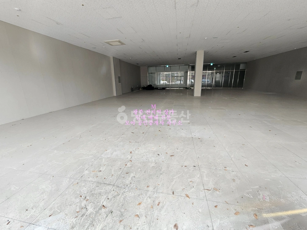 전남광주통합특별시 북구 삼각동 상가 사진 1