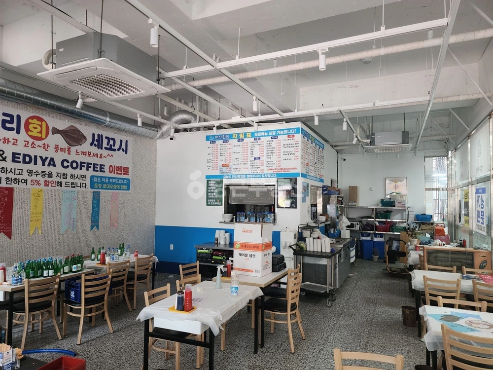 경기도 파주시 와동동 상가 사진 1