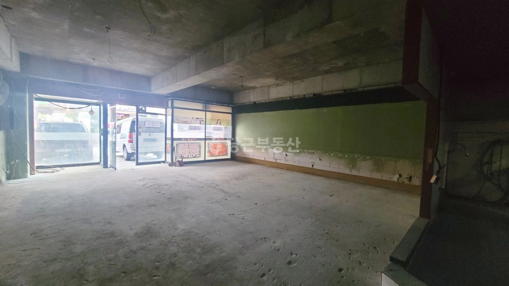 서울특별시 강서구 등촌동 상가 사진 1
