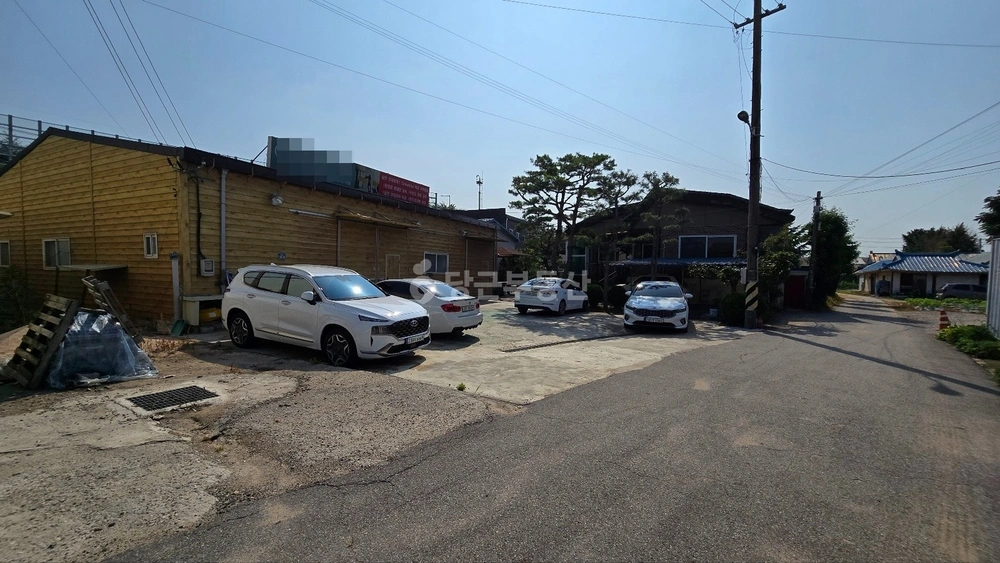 경기도 고양시 덕양구 신평동 공장/창고 사진 1
