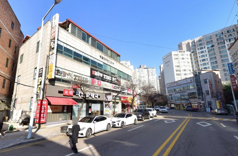 경기도 수원시 영통구 망포동 상가 사진 1