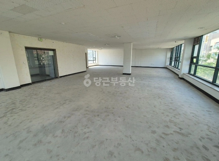 경기도 수원시 영통구 영통동 상가 사진 1