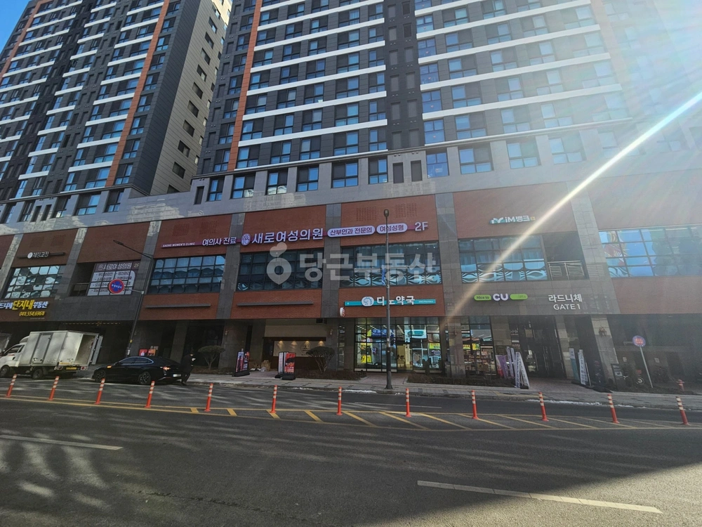 충청남도 천안시 서북구 불당동 상가 사진 1