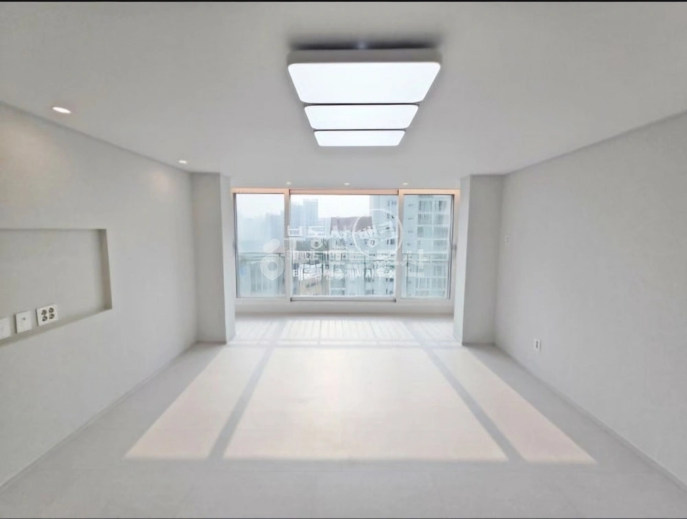 대전광역시 유성구 상대동 아파트 사진 1
