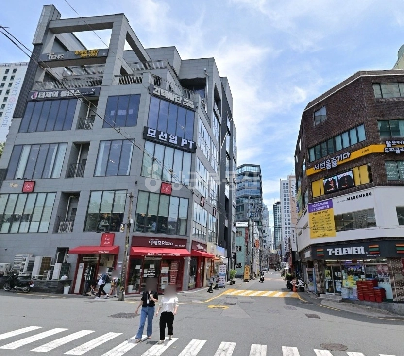 부산광역시 부산진구 전포동 상가 사진 1