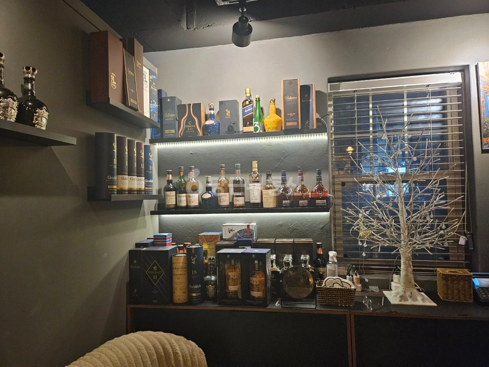 경기도 수원시 영통구 영통동 상가 사진 1