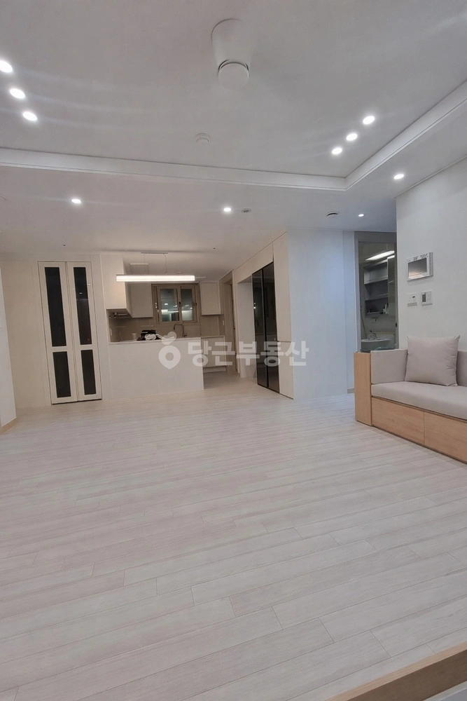 전남광주통합특별시 북구 신용동 아파트 사진 1