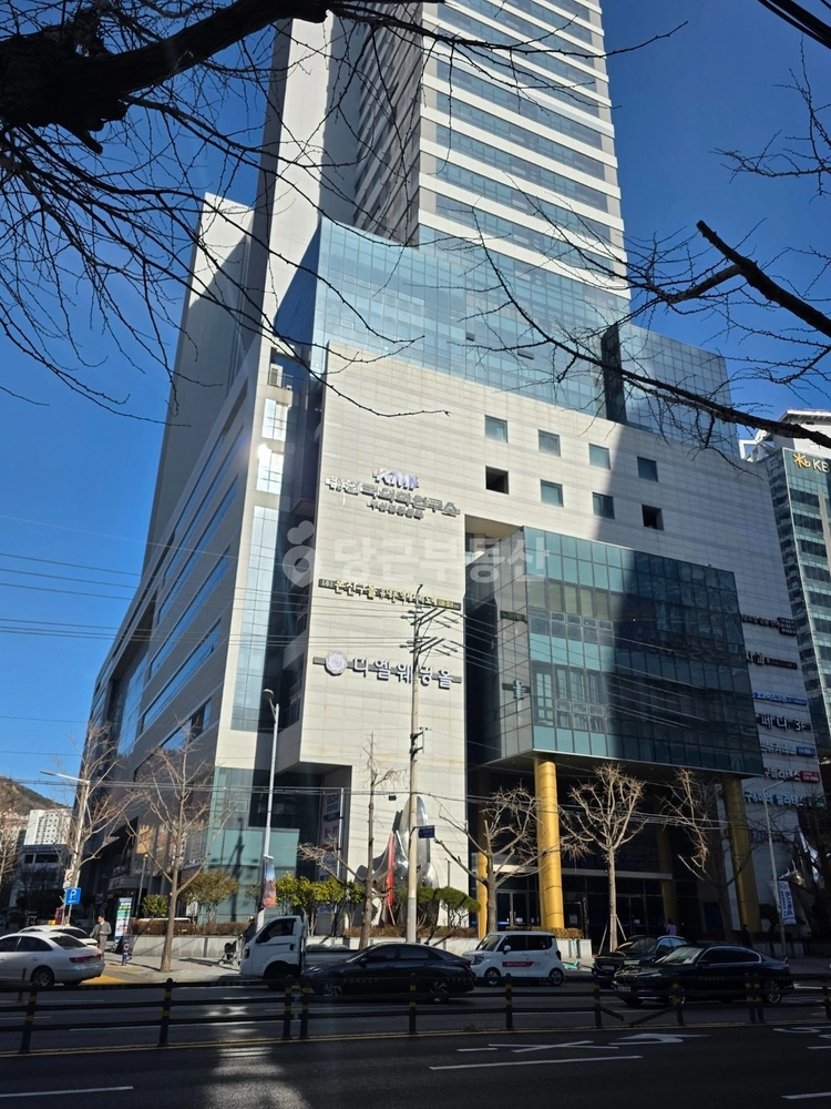 부산광역시 동구 범일동 상가 사진 1