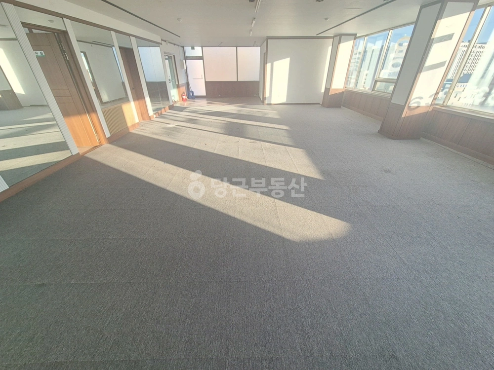 강원특별자치도 속초시 교동 상가 사진 1
