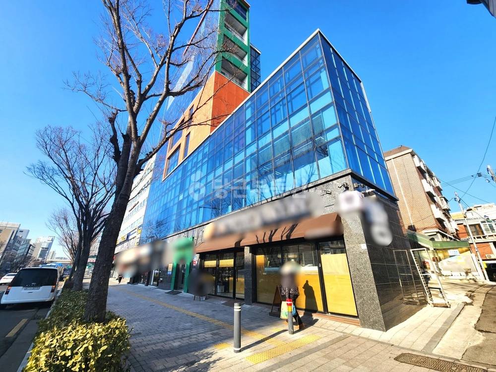 서울특별시 마포구 성산동 상가 사진 1