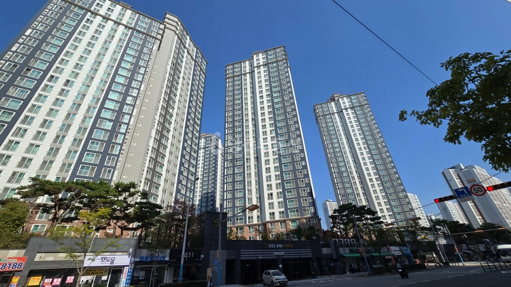 부산광역시 강서구 명지동 아파트 사진 1