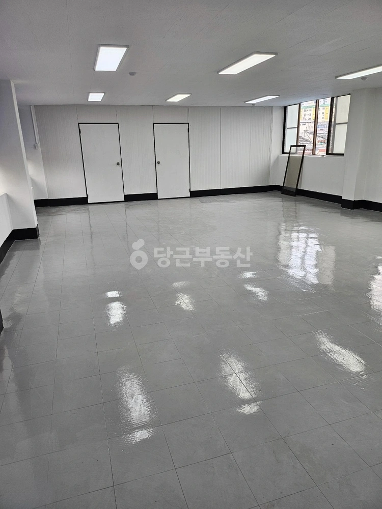전북특별자치도 전주시 완산구 효자동1가 사무실 사진 1
