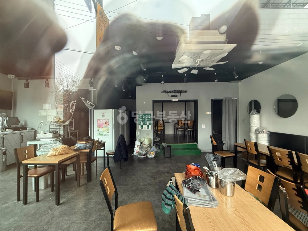 충청남도 천안시 동남구 신부동 상가 사진 1