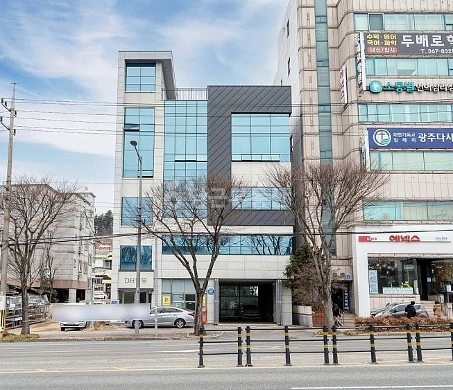 전남광주통합특별시 남구 월산동 건물 사진 1