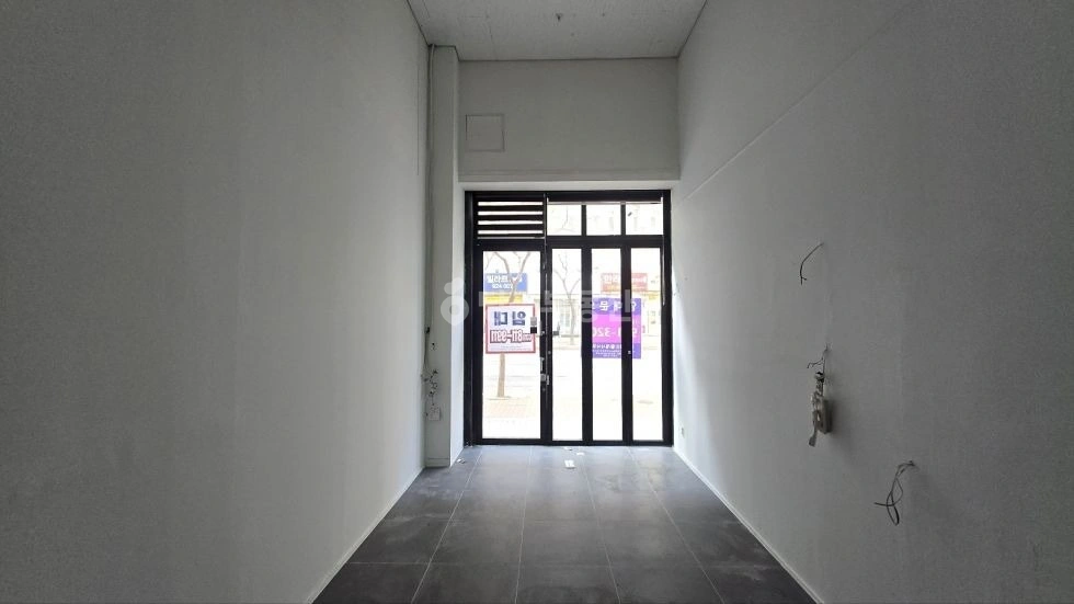 경기도 고양시 일산동구 장항동 상가 사진 1