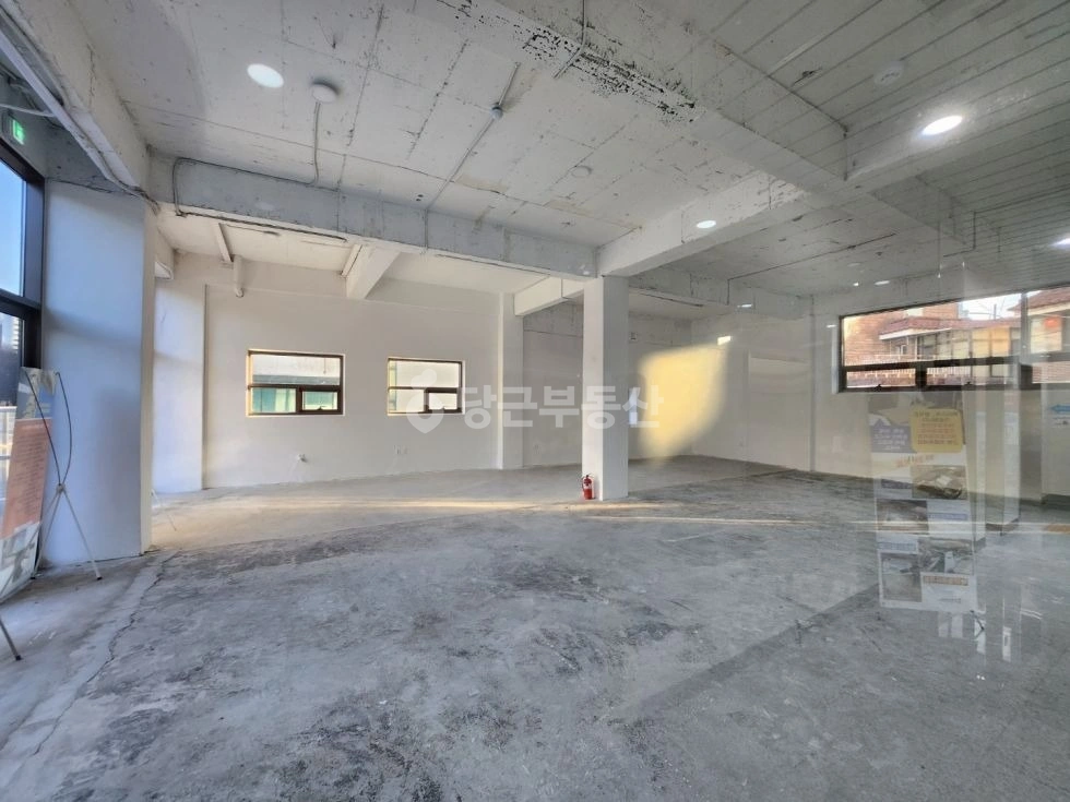 경기도 고양시 일산서구 일산동 상가 사진 1