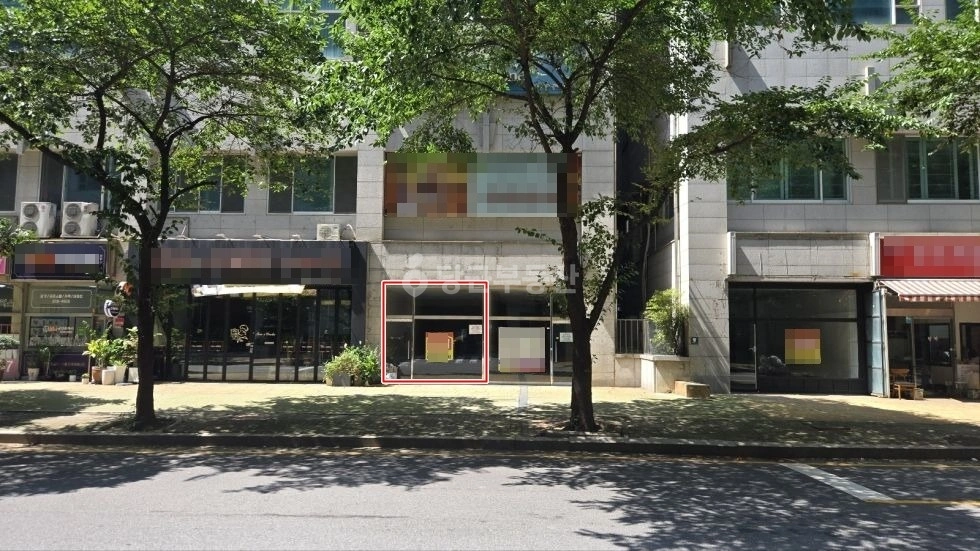 경기도 고양시 일산동구 백석동 상가 사진 1