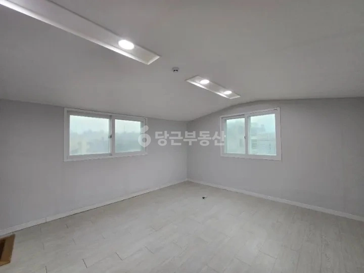 대전광역시 유성구 신성동 빌라(투룸 이상) 사진 1
