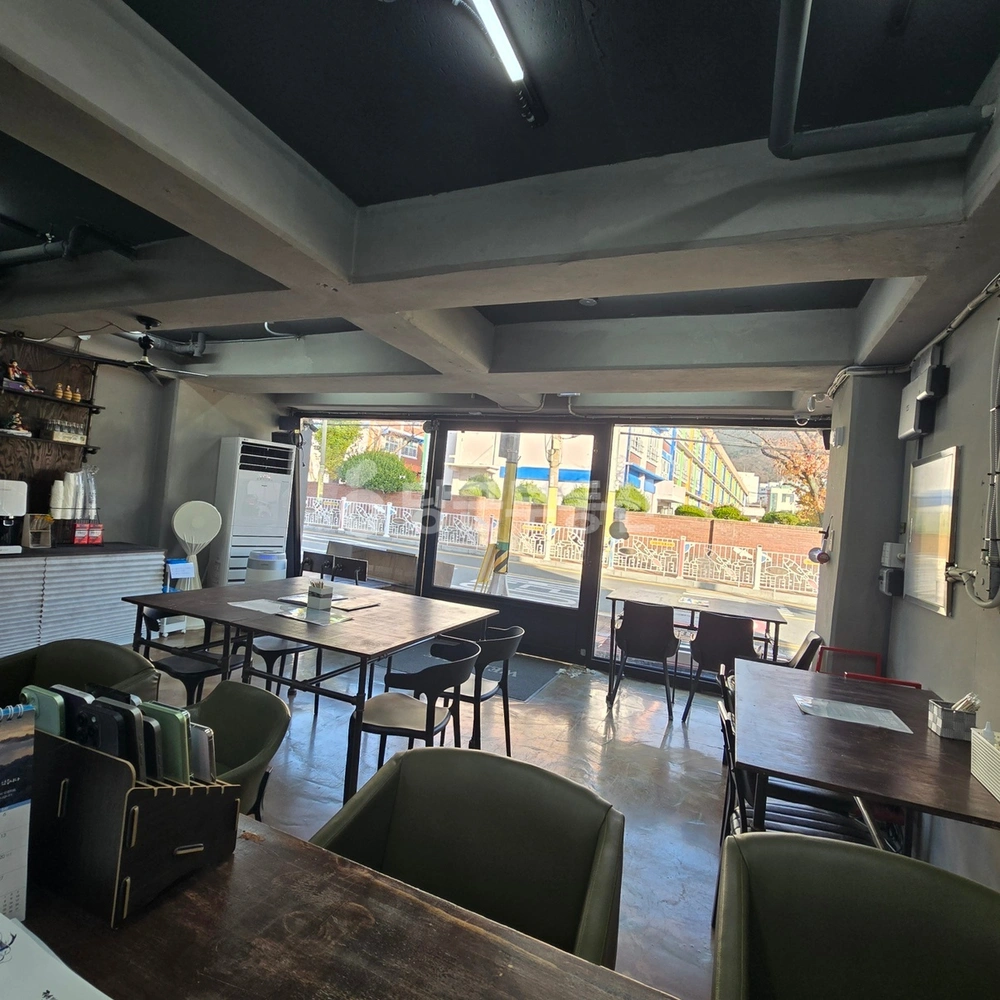 경상남도 창원시 진해구 덕산동 상가 사진 1