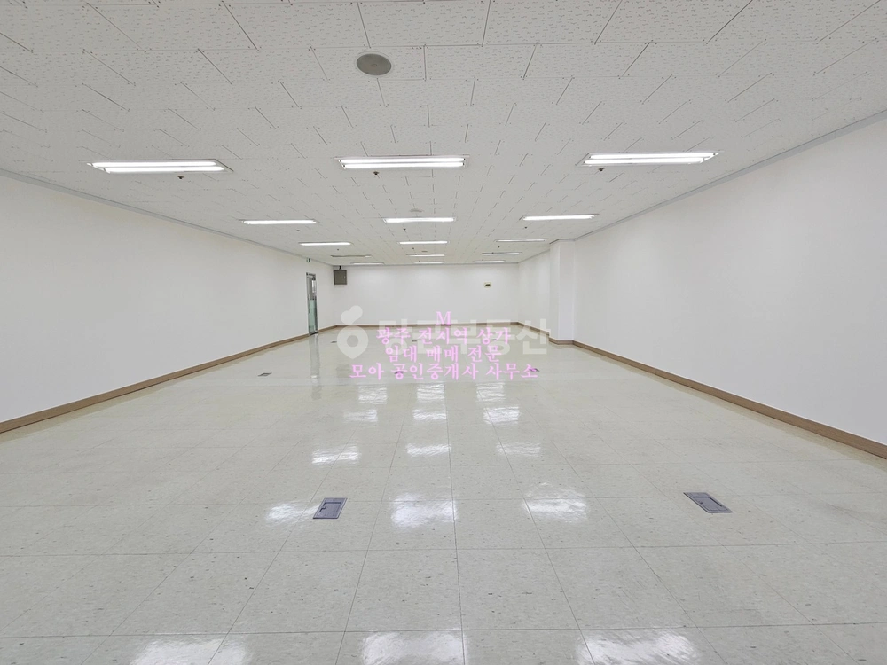 전남광주통합특별시 서구 치평동 상가 사진 1