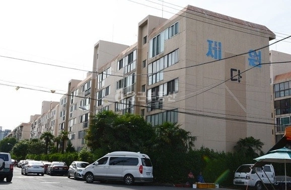 제주특별자치도 제주시 연동 아파트 사진 1