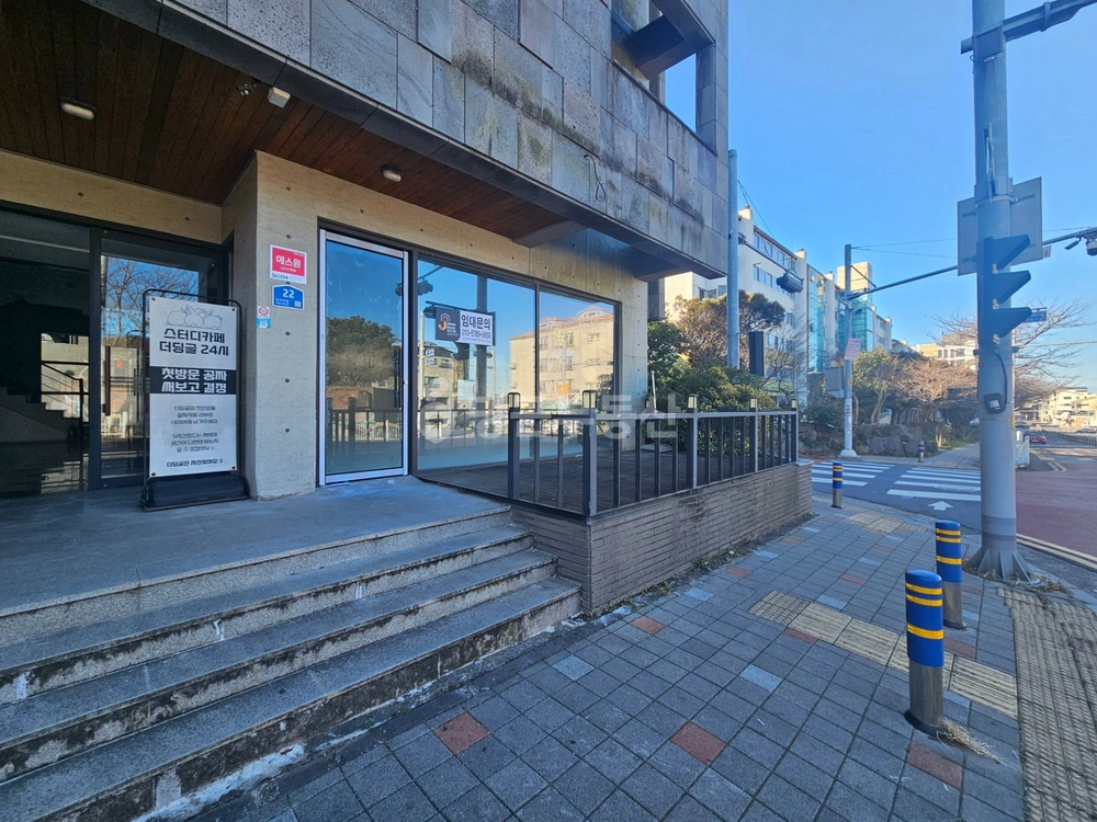 제주특별자치도 제주시 아라일동 상가 사진 1