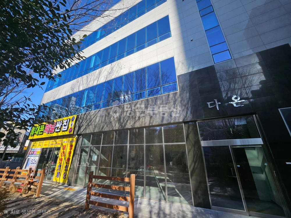 전남광주통합특별시 남구 진월동 상가 사진 1