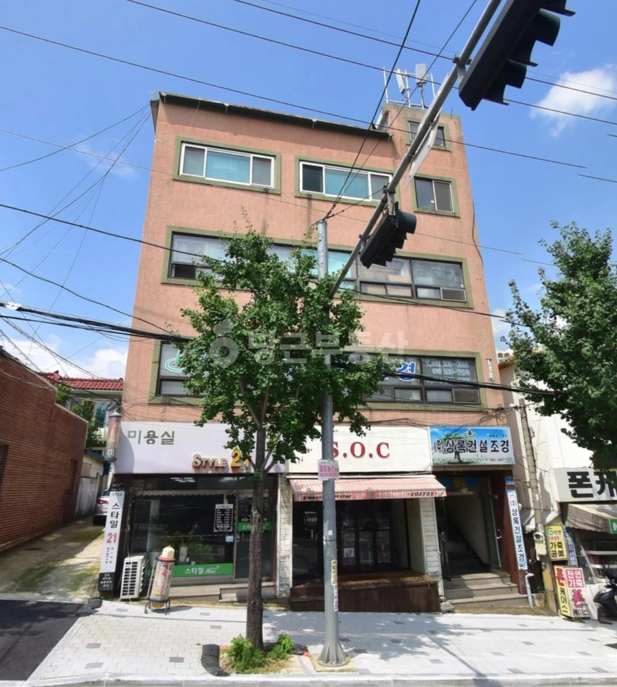 전남광주통합특별시 북구 우산동 건물 사진 1