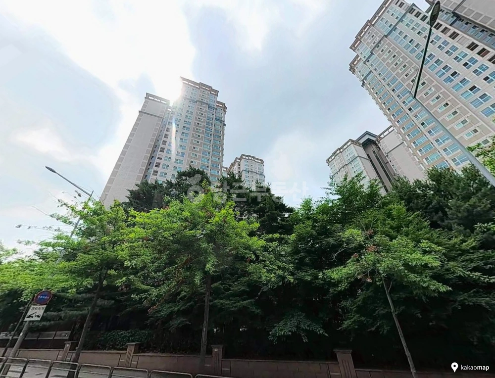 서울특별시 서초구 반포동 아파트 사진 1