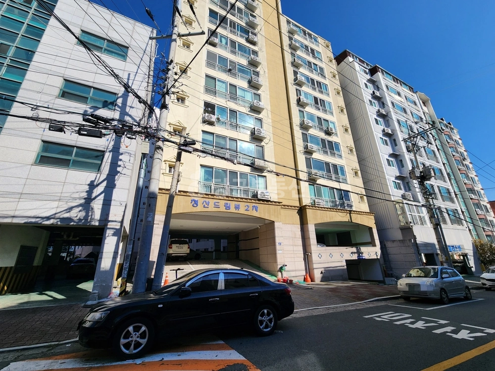 대구광역시 동구 신암동 아파트 사진 1