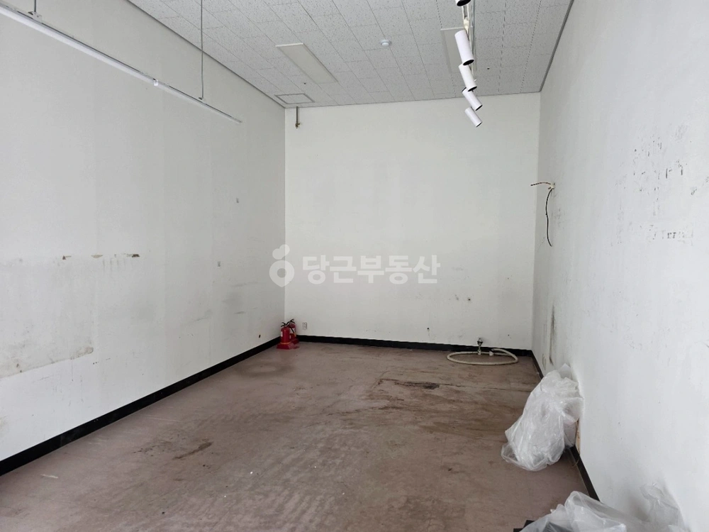 경기도 파주시 목동동 상가 사진 1