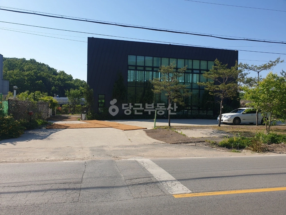 경기도 고양시 덕양구 현천동 건물 사진 1