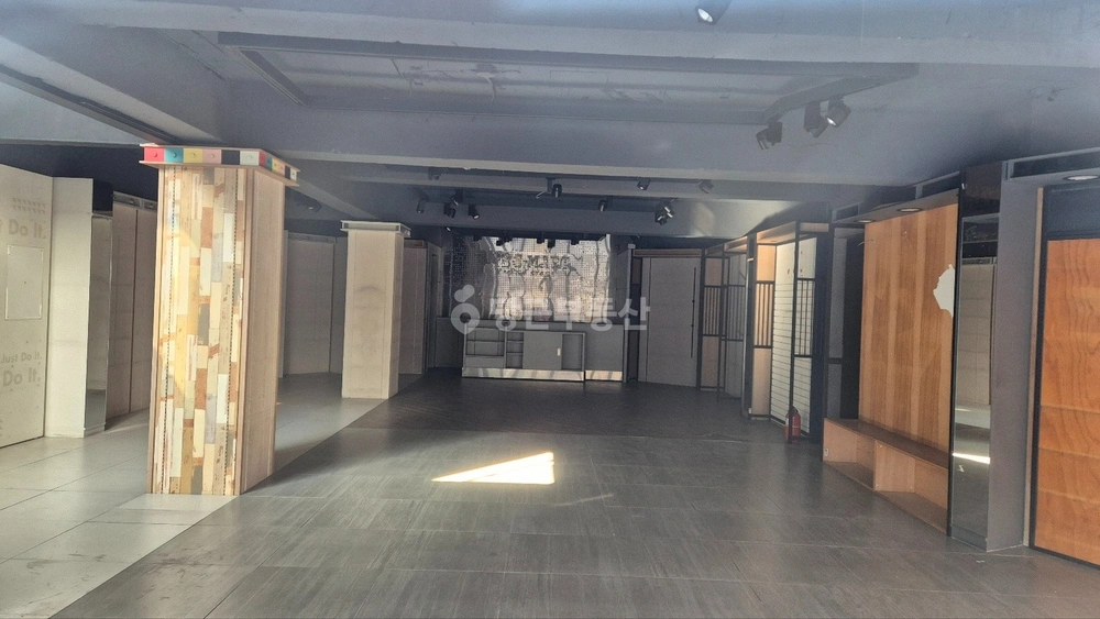 부산광역시 금정구 장전동 상가 사진 1