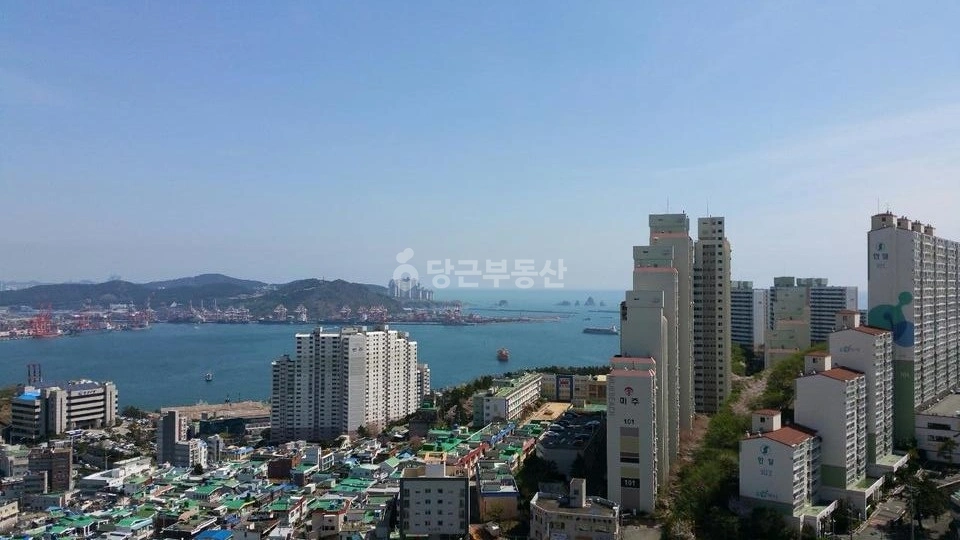 부산광역시 영도구 청학동 아파트 사진 1