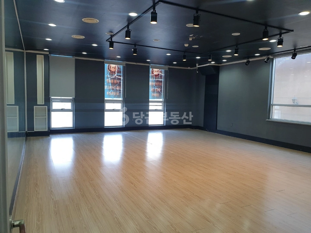 전남광주통합특별시 광산구 신가동 상가 사진 1