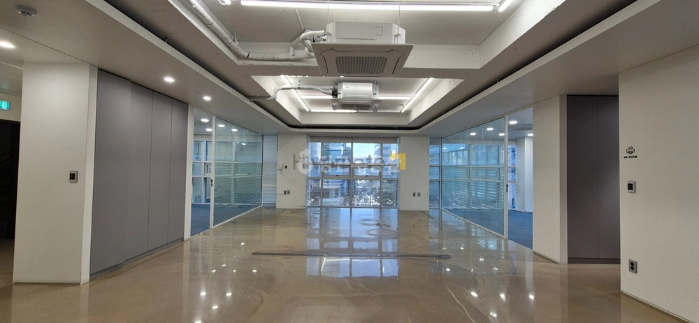 서울특별시 강남구 논현동 사무실 사진 1