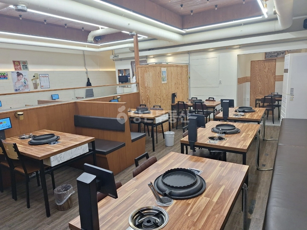 울산광역시 중구 성안동 상가 사진 1